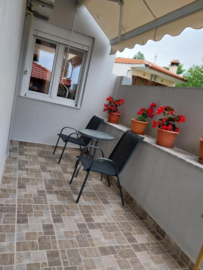 Апартаменты Olgas No2 House Polygyros Экстерьер фото